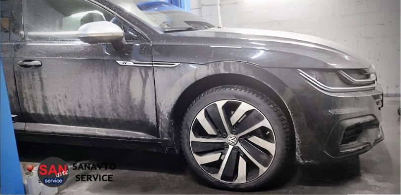 Авто після відновлення адаптиних передніх стійок