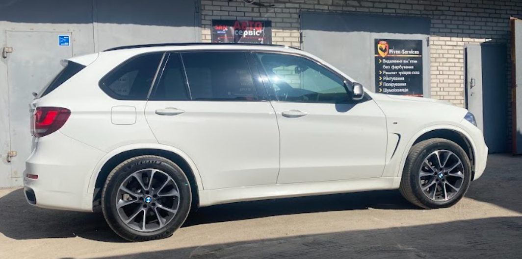 BMW F15 після ремонту стійок EDC